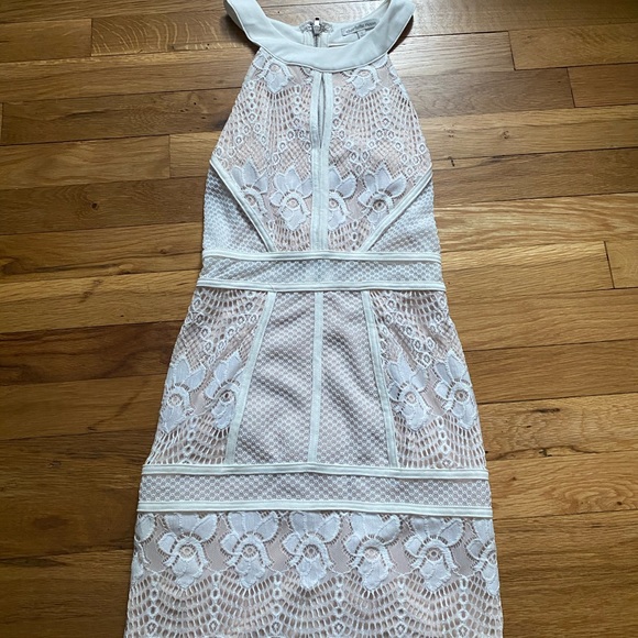 White lace dress - Picture 2 of 3